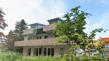 Lieblingsplatz – elegante Zwei-Zimmer-Balkonwohnung im OG mit hohem Gemütlichkeitsfaktor (Neubau) - 360° Tour auf Anfrage