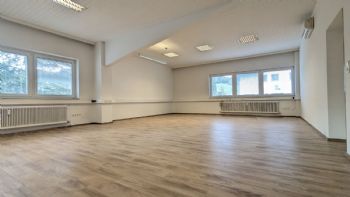 Schönes Büro im Gewerbegebiet Bergheim – Ideal für Ihr Unternehmen!