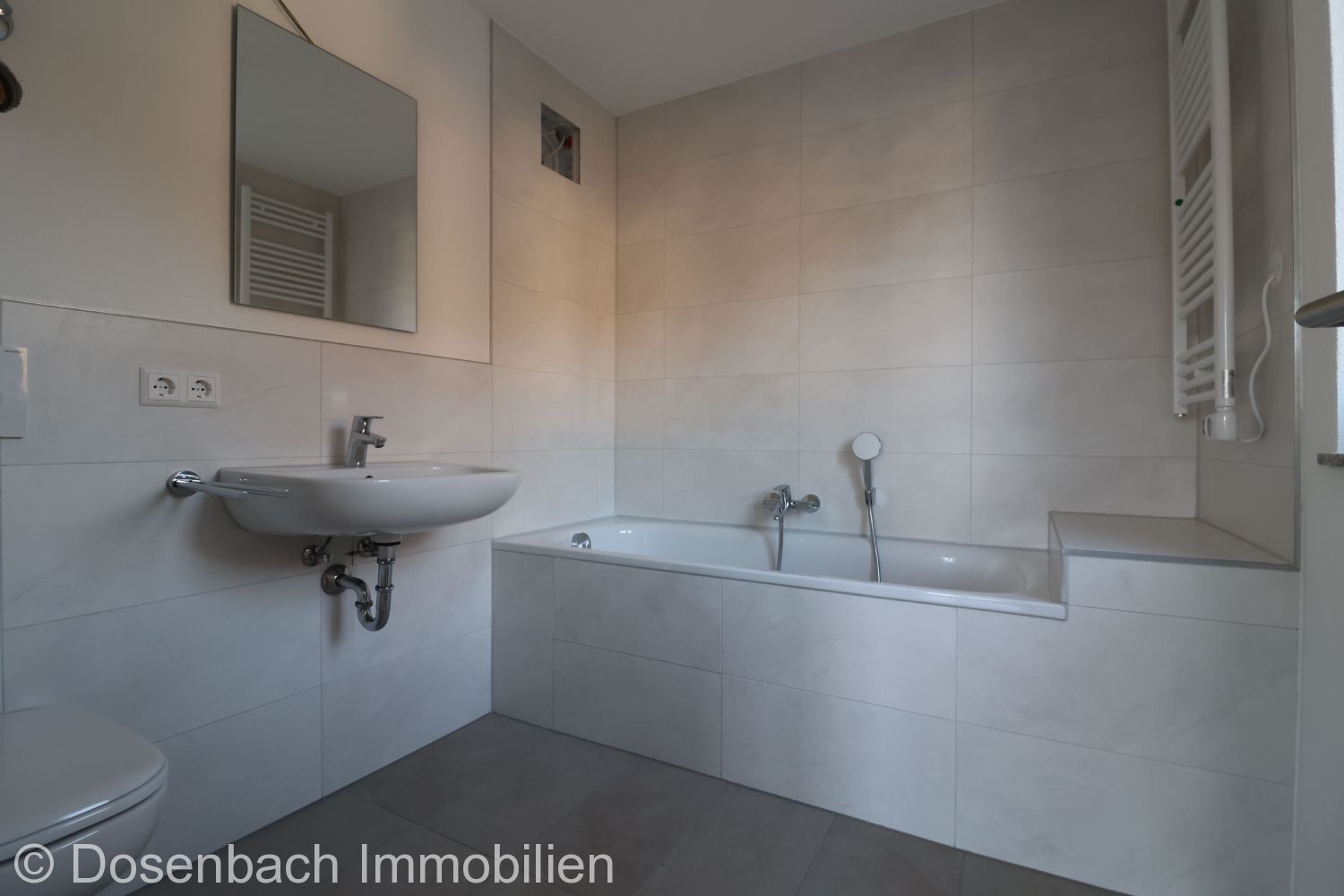 Morgen schon einziehen! Exklusive Wohnung im Zentrum von Grenzach (Penthouse 10) - Photo 2