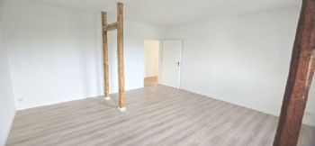 großes Zimmer