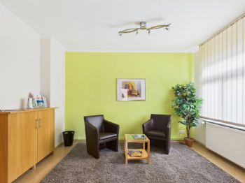 Wartebereich - Lütt Immobilien - Malente