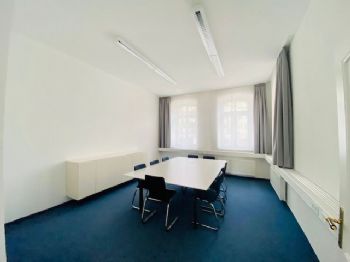 Büro 2 