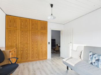 Hinterhaus Gästezimmer OG - Lütt Immobilien - Schellhorn