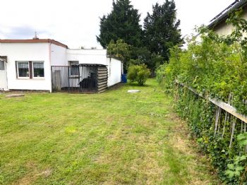 vorderer Grundstücksbereich