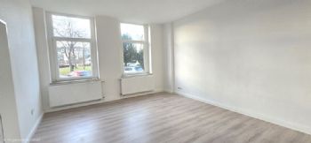 großes Musterwohnzimmer