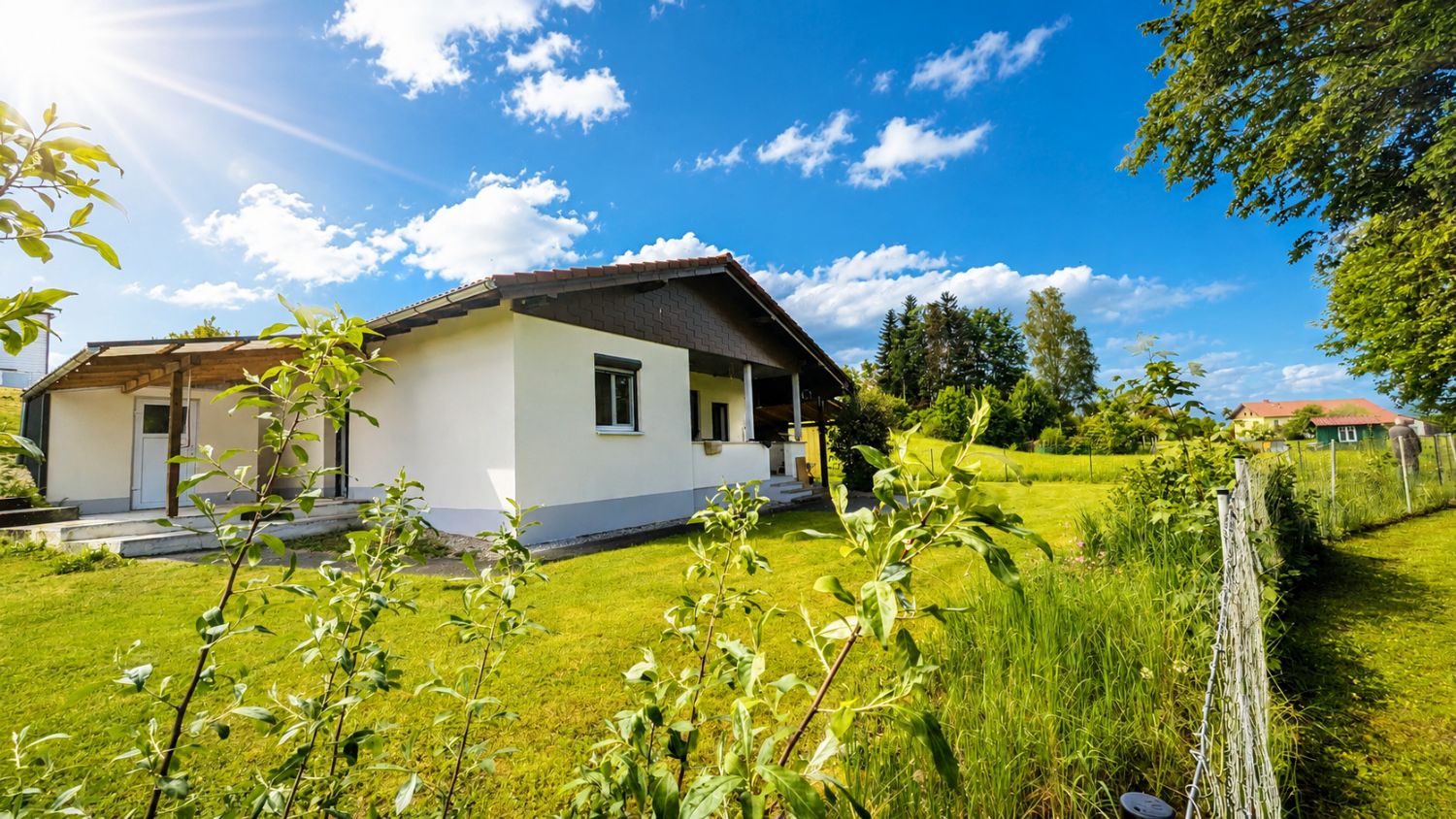 Kleiner feiner Bungalow mit großem Garten in Ruhelage