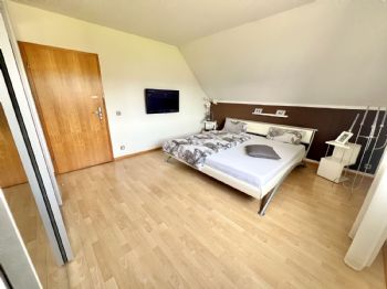 Schlafzimmer mit ABS