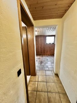 Flur zur Einliegerwohnung