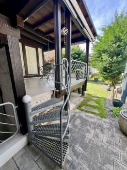 Zugang zur Süd-Terrasse