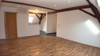 Wohn- und Ezimmer