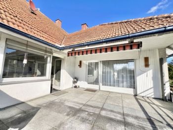 Große Südterrasse