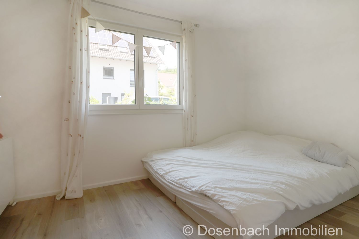 Exklusive 3 Zimmer-Erdgeschosswohnung in Lörrach-Tumringen mit Garten - Photo 4