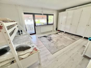 Schlafzimmer 4 mit Zugang zum